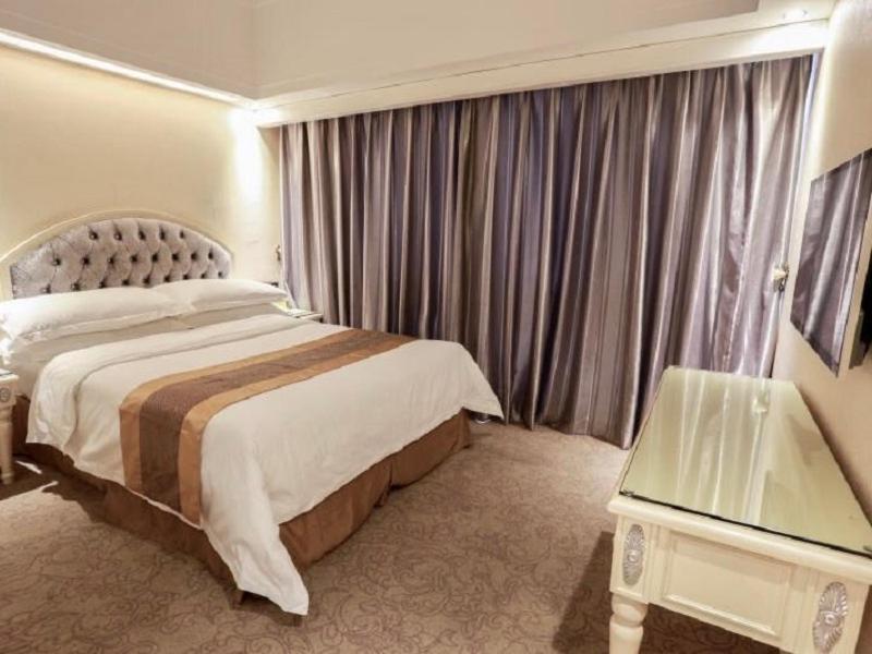 Vienna International Hotel Jieyang People'S Avenue Exterior photo