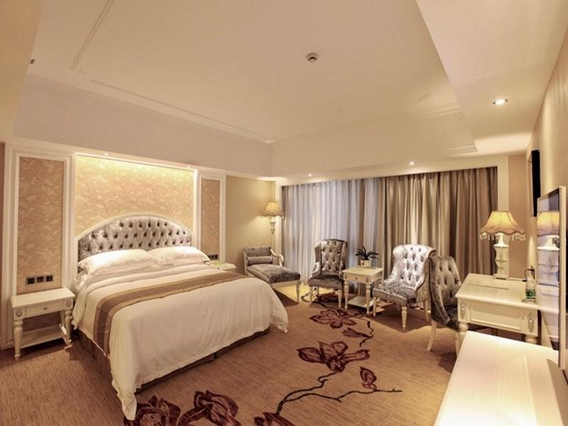 Vienna International Hotel Jieyang People'S Avenue Exterior photo